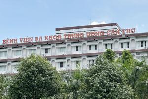 Tài xế trong vụ nổ súng ở Vĩnh Long bị liệt nửa người, còn mảnh vỏ đạn trong não