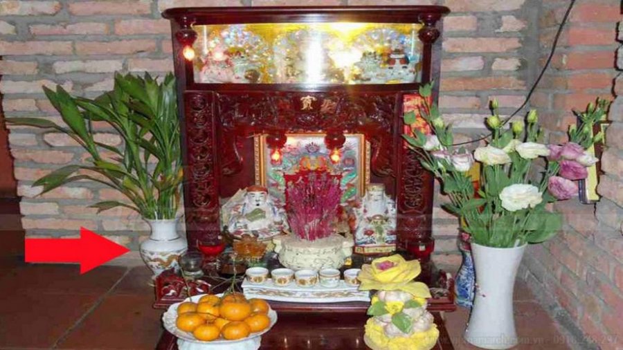 Thần Tài cực thích mùi tỏi, nên đặt mấy củ trên bàn thờ để hút lộc?